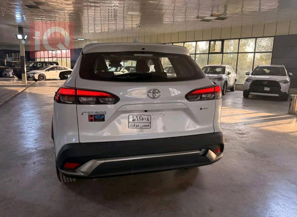 تۆیۆتا فرۆنتلاندەر